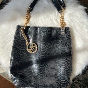 Stunning Michael Kors Snakeskin Style purse with Gold Hardware